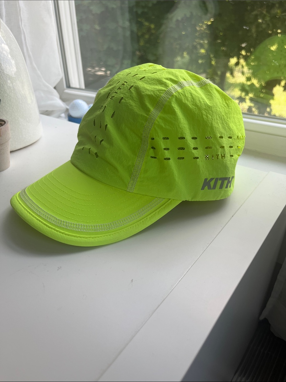 Kith Wrinkle Nylon Griffey Camper Hat ****** Volt